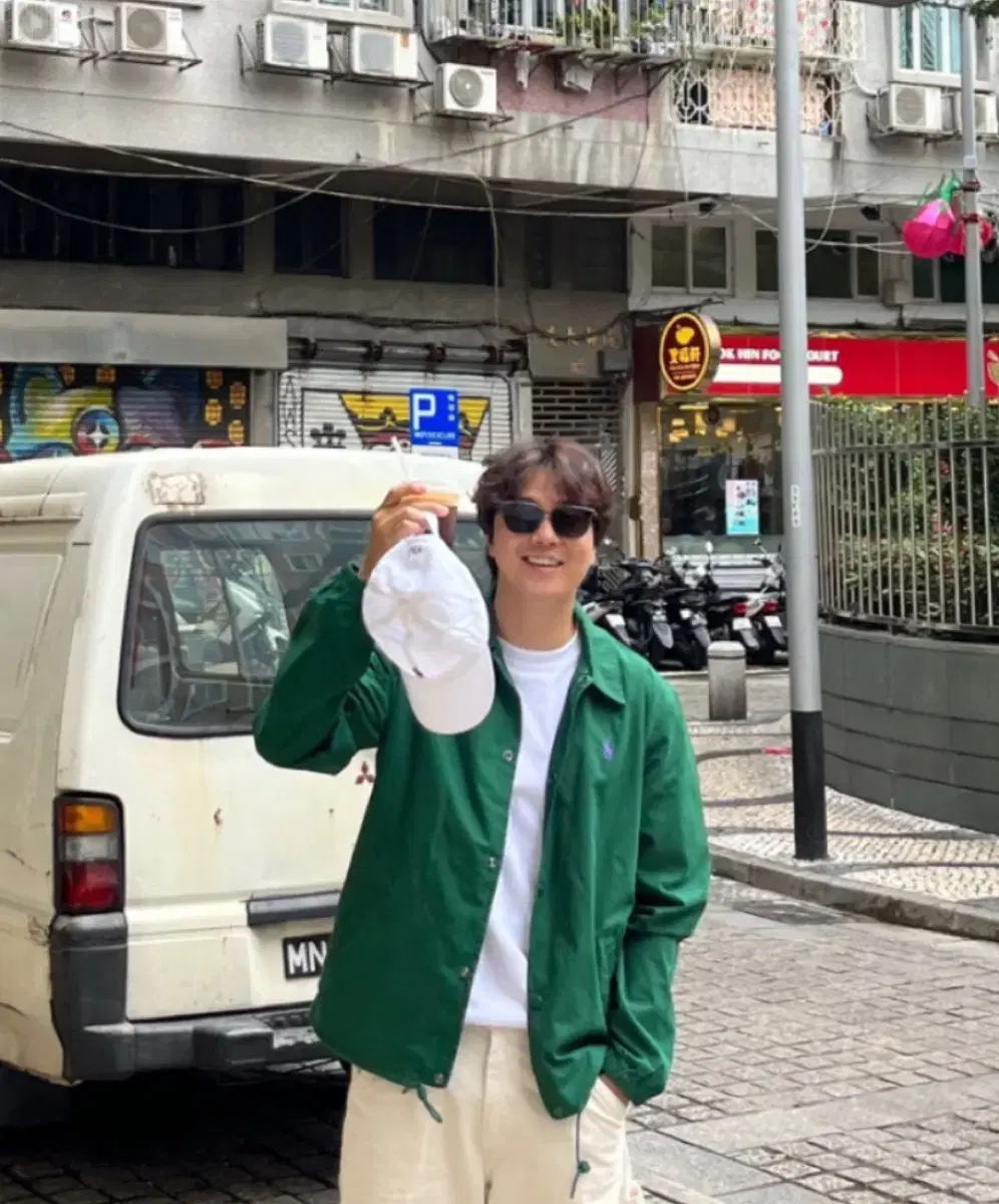 thumbnail-4
